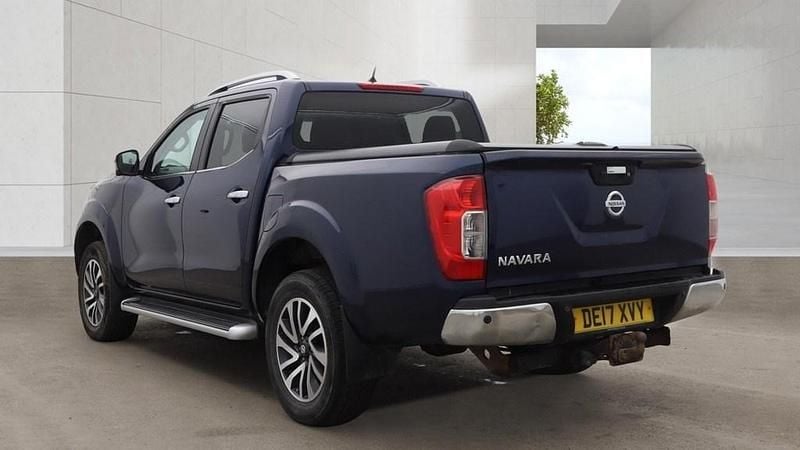 Used Nissan Navara Tekna 2017 Blue Pickup