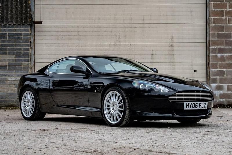 Used Aston Martin DB9 456 HP (335 kW) 2006