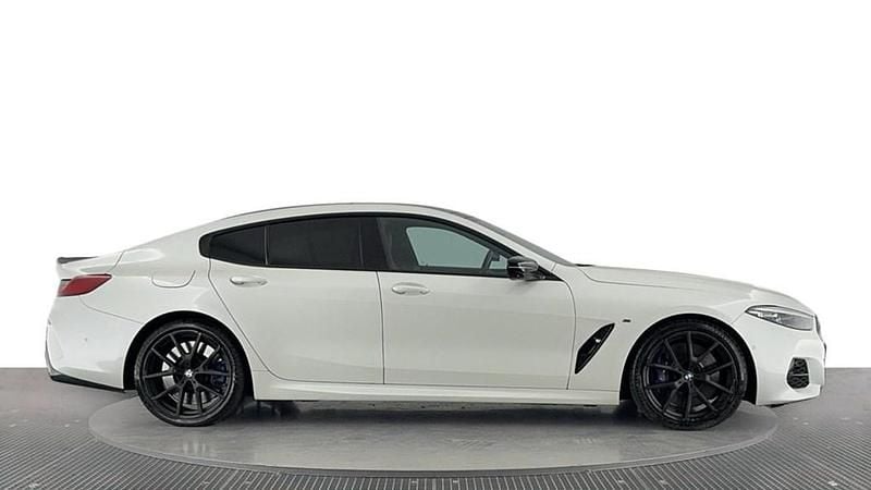 Used BMW M850 Comfort Edition 530 HP (389 kW) 2019 White Coupe