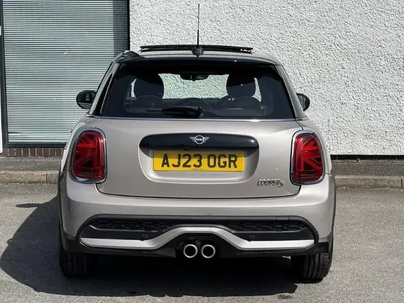 Used Mini Cooper S Exclusive 178 HP (130 kW) 2023 Grey Hatchback