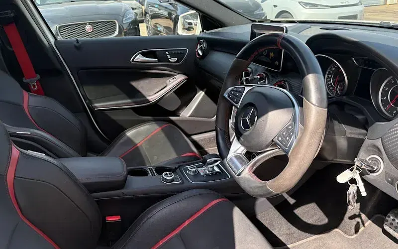 Used Mercedes A45 AMG Premium 381 HP (280 kW) 2018 White Hatchback