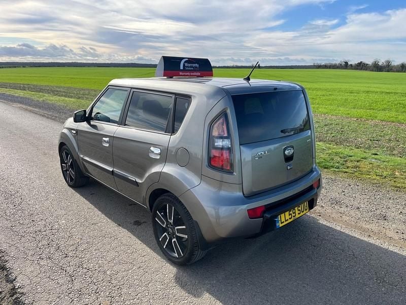 Used Kia Soul 126 HP (92 kW) 2009 Silver SUV