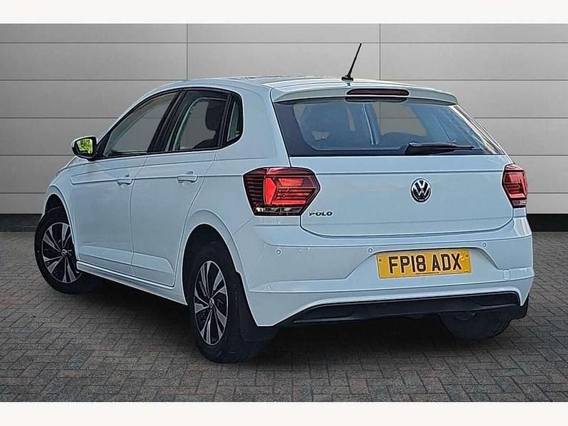 Used VW Polo SE 95 HP (69 kW) 2018 White Hatchback