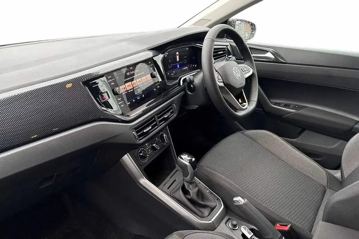 Used VW Polo Match 95 HP (69 kW) 2025 Black Hatchback