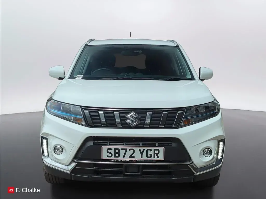 Used Suzuki Vitara SZ-T 116 HP (85 kW) 2023 White SUV