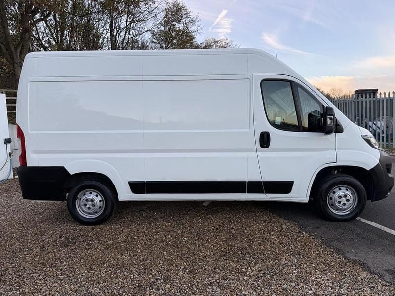 Second-hand Peugeot Boxer 130 CP (95 kW) 2018 Alb Van