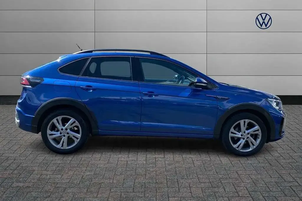 Used VW Taigo R-line 110 HP (80 kW) 2023 Blue SUV