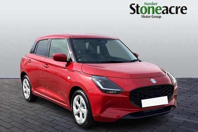 Used Suzuki Swift 82 HP (60 kW) 2025 White Hatchback