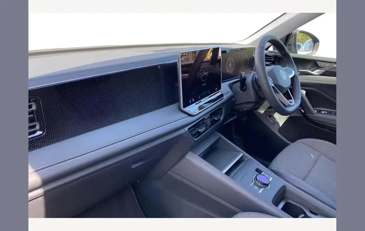 Used VW Tiguan Match 150 HP (110 kW) 2025 Dolphin grey SUV