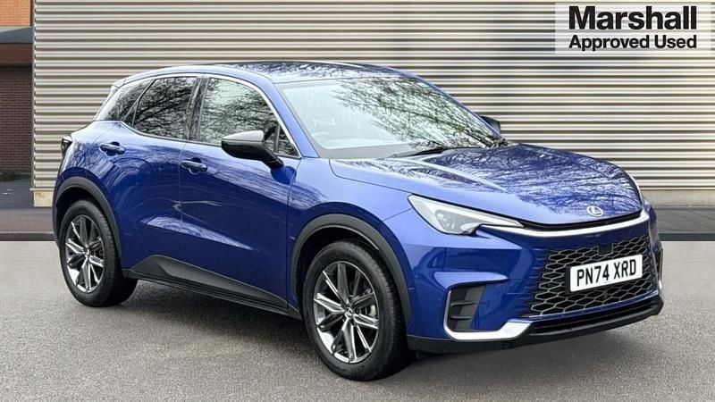 Used Lexus LBX 136 HP (100 kW) 2024 Blue SUV