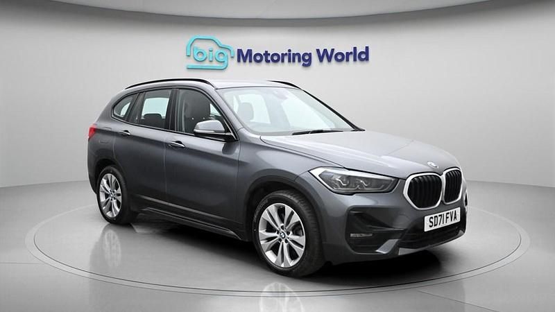 Used BMW X1 Sport Line 220 HP (161 kW) 2021 Grey SUV