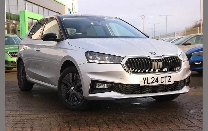 Used Skoda Fabia Colour Edition 79 HP (58 kW) 2024 Silver Hatchback