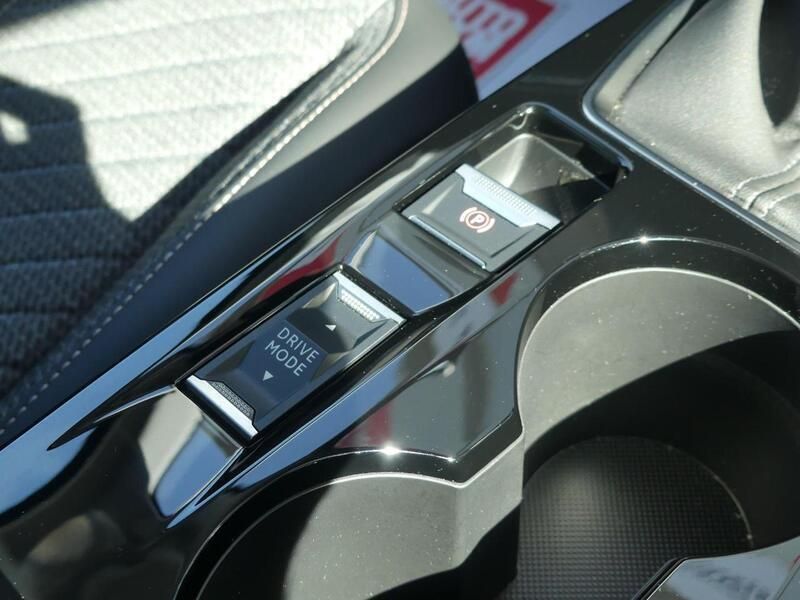 Image 3/4