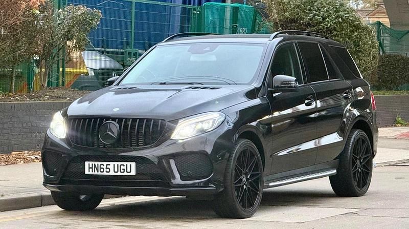 Black Used 2015 Mercedes GLE250 AMG line SUV | £17,780 (Fair price) - Image 1/4