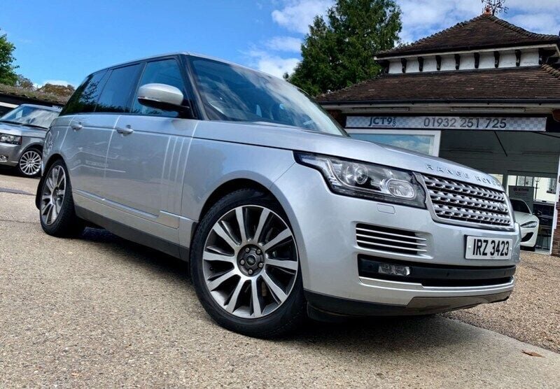 Silver Used 2014 Land Rover Range Rover Vogue SE SUV | £16,888 (Fair price) - Image 1/4