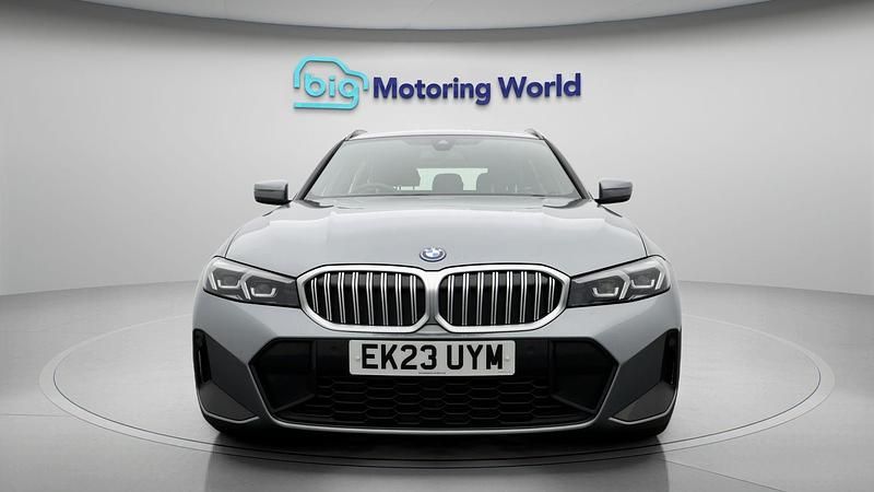 Used BMW 330e M Sport 292 HP (214 kW) 2023 Grey Estate