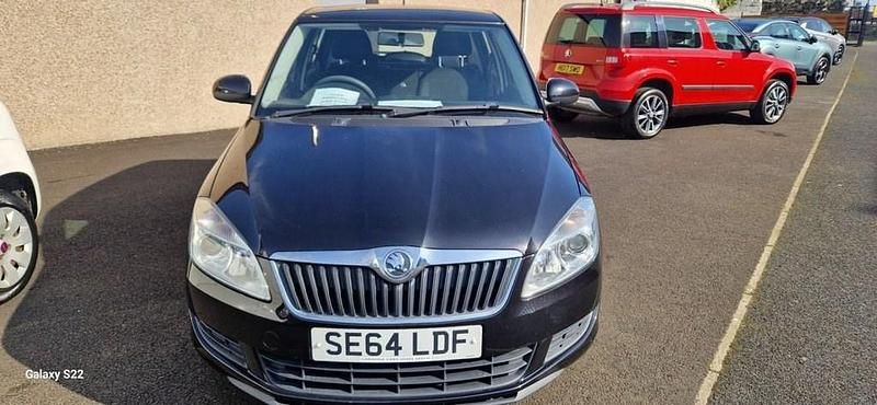 Used Skoda Fabia SE 69 HP (50 kW) 2015 Black Hatchback