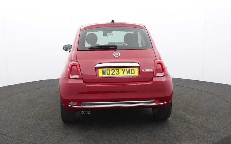 Used Fiat 500 70 HP (51 kW) 2023 Red Hatchback