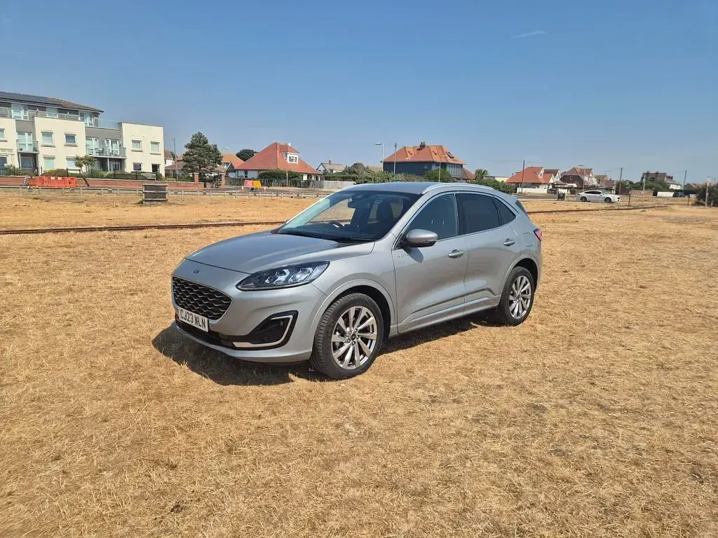 Used Ford Kuga Vignale 190 HP (139 kW) 2023 Silver SUV