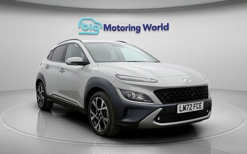 Gebraucht Hyundai Kona Premium 120 PS (88 kW) 2022 Grau SUV