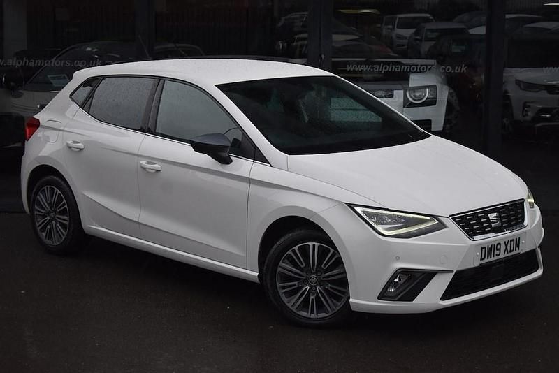 Used Seat Ibiza XCELLENCE 95 HP (69 kW) 2019 White Hatchback