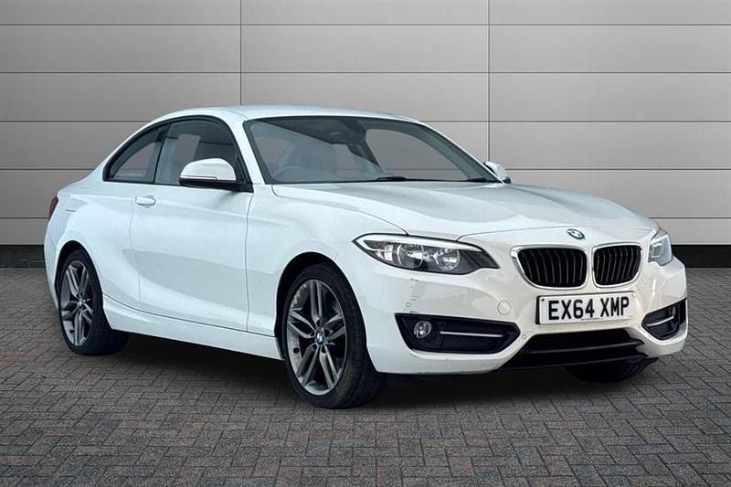 Used BMW 220 Sport Line 184 HP (135 kW) 2014 White Coupe