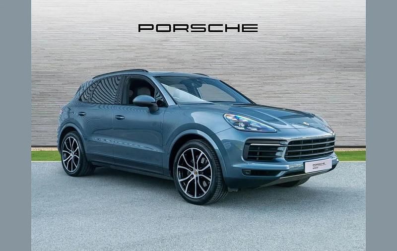 Used Porsche Cayenne 334 HP (245 kW) 2018 Blue SUV