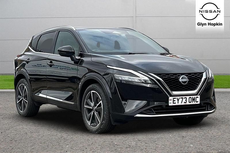 Black Used 2023 Nissan Qashqai Tekna SUV | £20,534 (Fair price) - Image 1/4