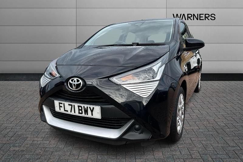 Black Used 2021 Toyota Aygo X-play Hatchback | £8,995 (Fair price) - Image 1/4