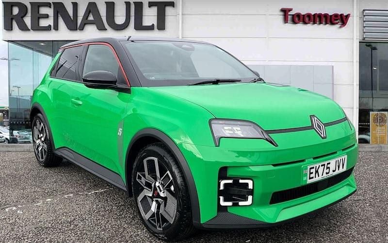 New 2025 Renault 5 E-Tech Urban Hatchback | £22,995 (Fair price) - Image 1/4