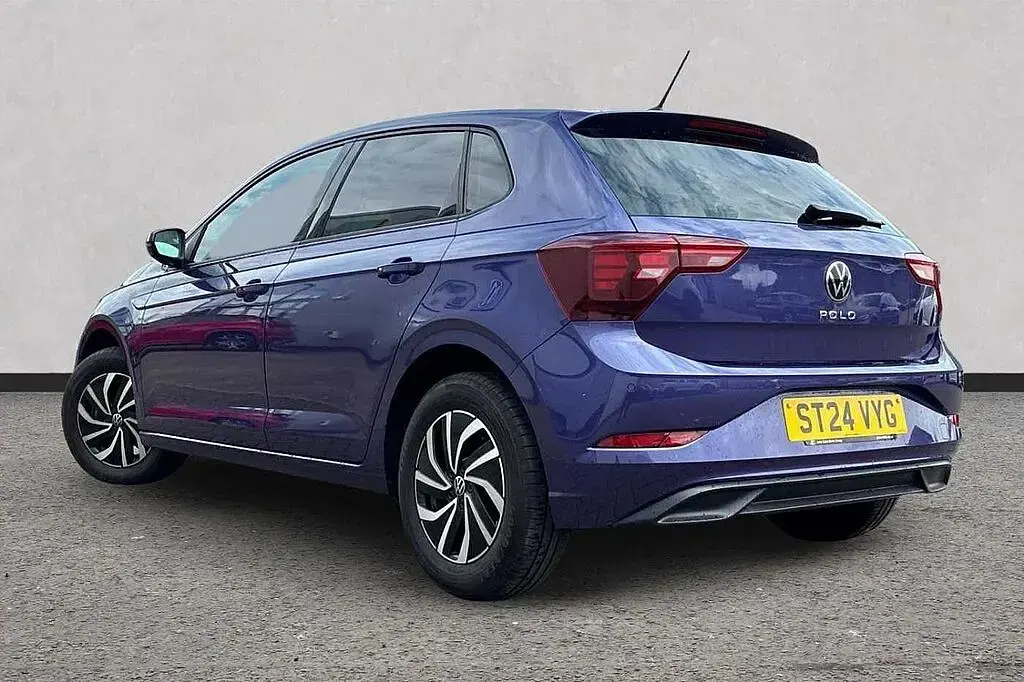 Used VW Polo 95 HP (69 kW) 2024 Hatchback