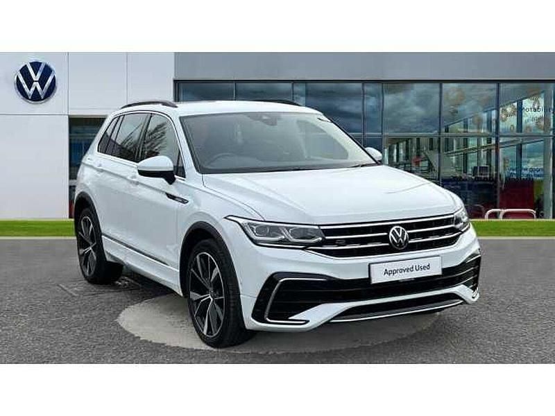 Used VW Tiguan R-line 150 HP (110 kW) 2024 Pure white SUV