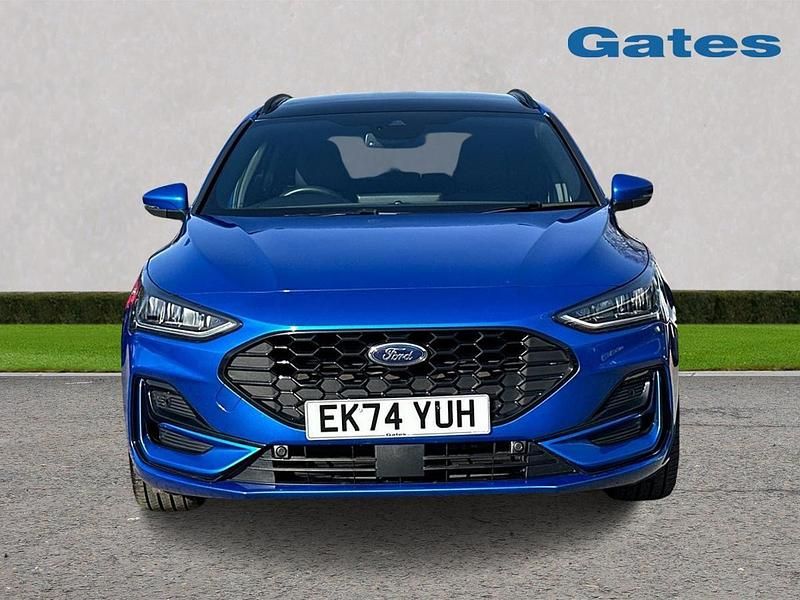 Used Ford Focus ST-Line X 125 HP (91 kW) 2024 Blue Estate