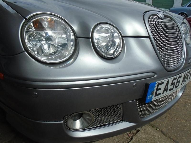 Używany Jaguar S-Type S 238 KM (175 kW) 2006 Szary Sedan/Limuzyna