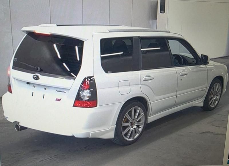 Used Subaru Forester 2004 White SUV