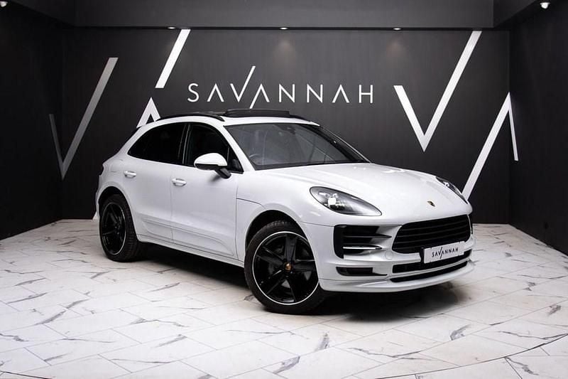White Used 2019 Porsche Macan SUV | £37,900 (Fair price) - Image 1/4