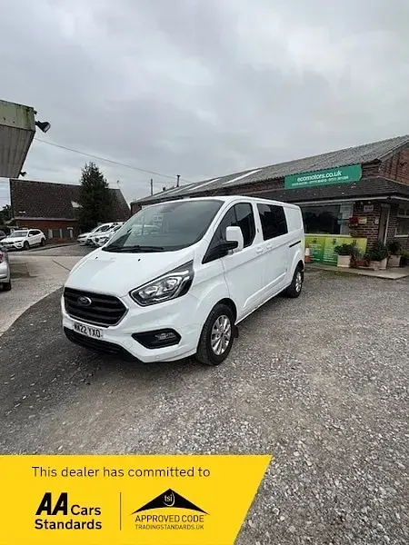 Used Ford Transit Custom Limited 2022 White