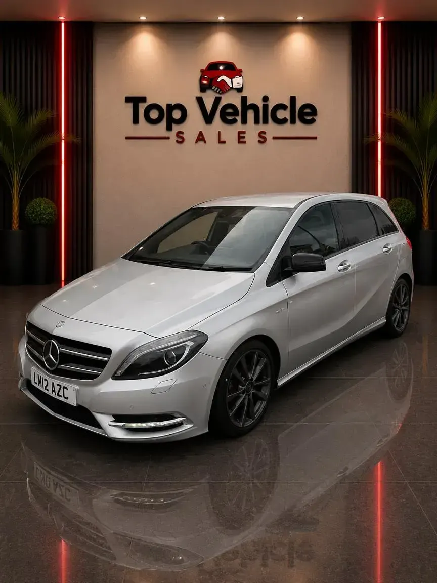 Used Mercedes B180 121 HP (88 kW) 2012 Silver Hatchback