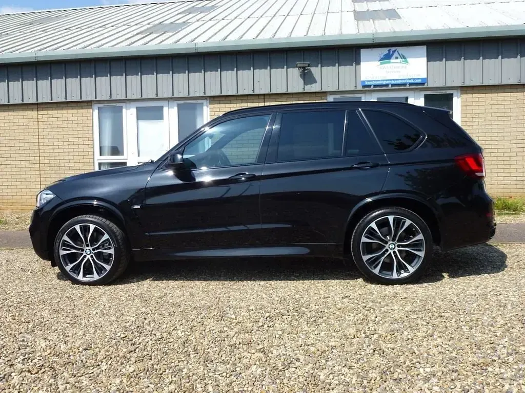 Begagnad BMW X5 Shadowline 381 HK (280 kW) 2018 Svart SUV