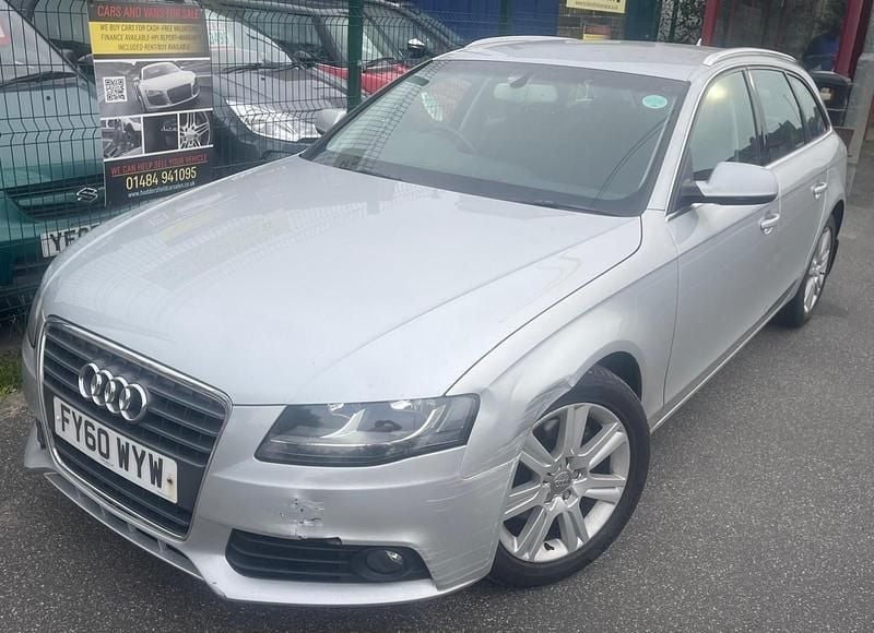 Used Audi A4 143 HP (105 kW) 2010 Silver Estate