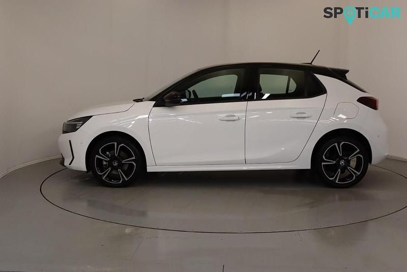 Used Vauxhall Corsa S 99 HP (72 kW) 2023 White Hatchback