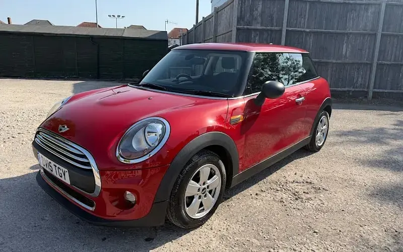 Used Mini ONE Hatch 102 HP (75 kW) 2015 Hatchback