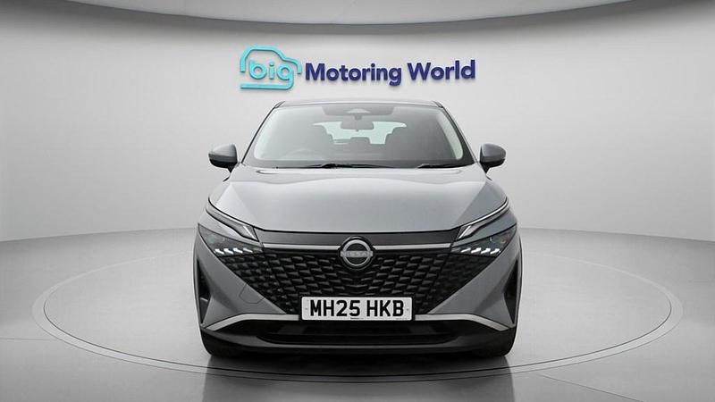 Used Nissan Qashqai Acenta Premium 140 HP (102 kW) 2025 Grey SUV