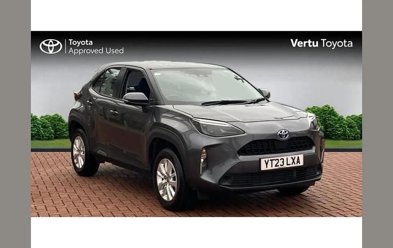 Grey Used 2023 Toyota Yaris Cross SUV | £20,388 (Good price) - Image 1/4
