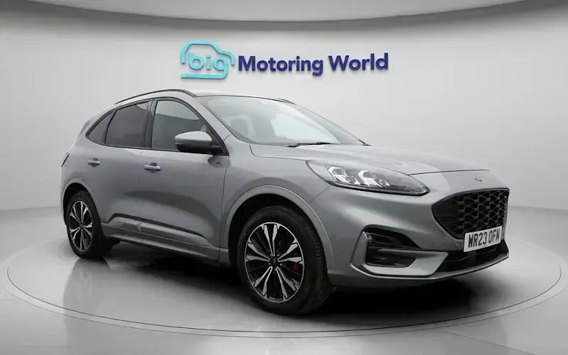 Used Ford Kuga ST-Line X 225 HP (165 kW) 2023 Silver SUV