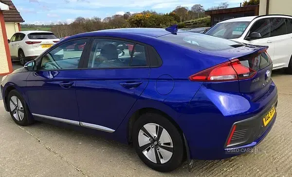 Used Hyundai Ioniq SE 141 HP (103 kW) 2022 Blue Hatchback