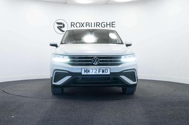 Used VW Tiguan Allspace S 150 HP (110 kW) 2023 White SUV