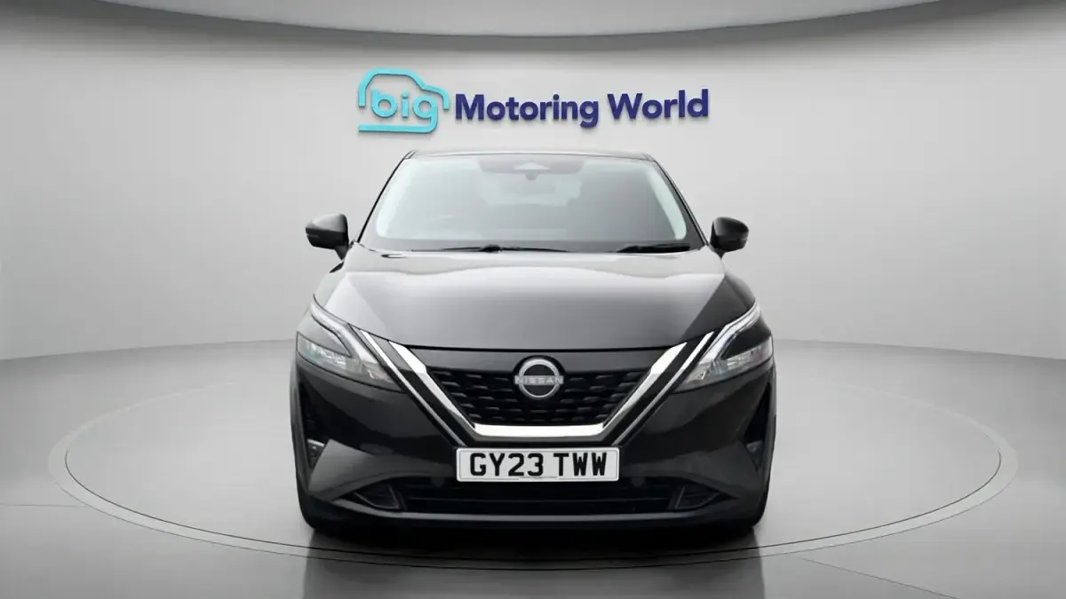 Used Nissan Qashqai N-Connecta 190 HP (139 kW) 2023 Black SUV