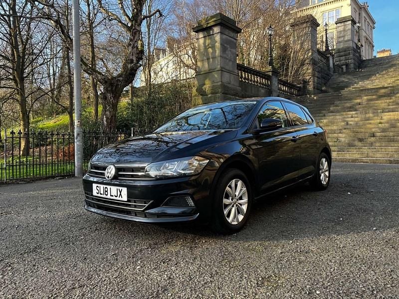 Used VW Polo SE 95 HP (69 kW) 2018 Black Hatchback