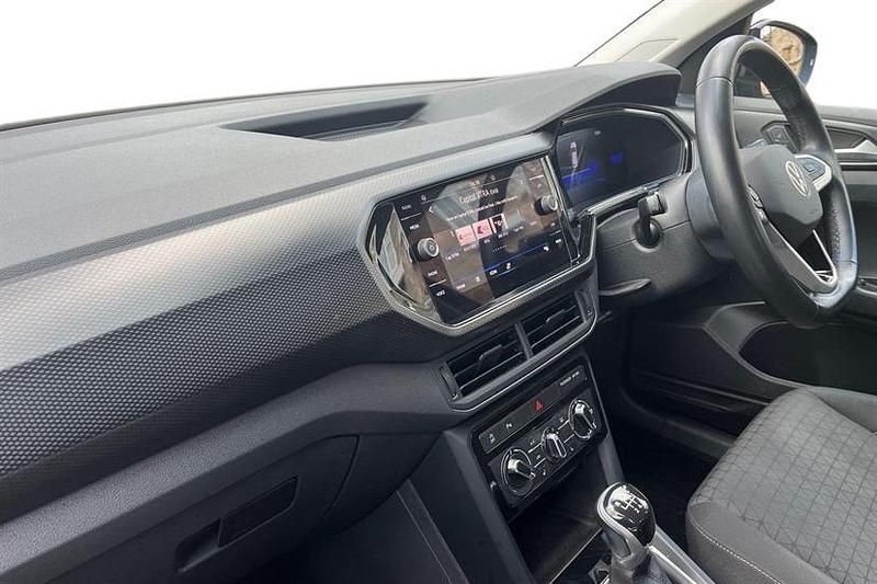 Used VW T-Cross SE 110 HP (80 kW) 2022 Black SUV